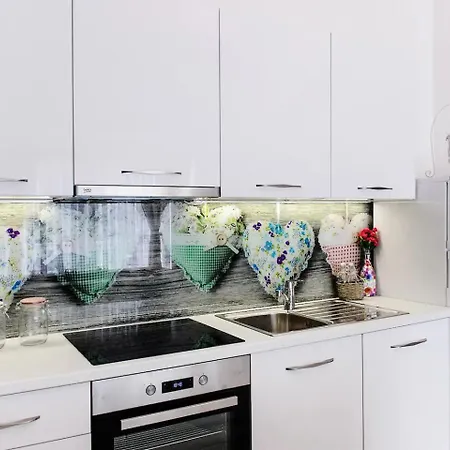 Lara Rose Shared Pool Apartment